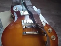 Гитарный ремень из двойной кожи со шнуровкой