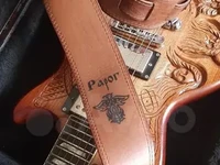 Рыжая кожа, двойная строчка, индивидуальная гравировка