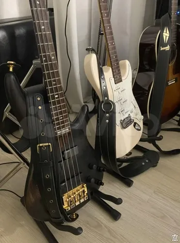 Гитарный ремень из натуральной кожи с пряжкой