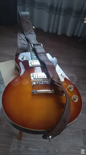 Гитарный ремень из двойной кожи со шнуровкой