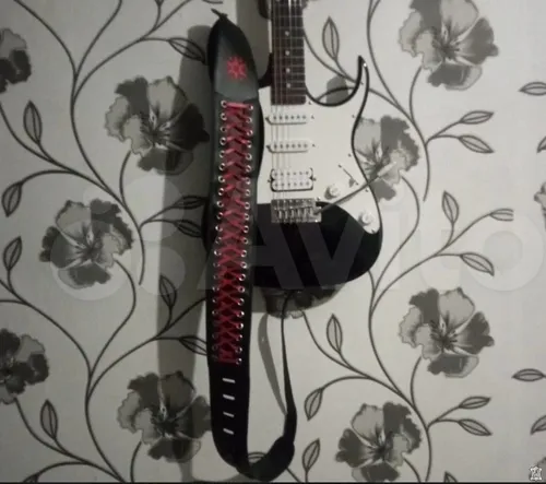 Гитарный ремень из войной кожи со шнуровкой  в стиле Рамштайн